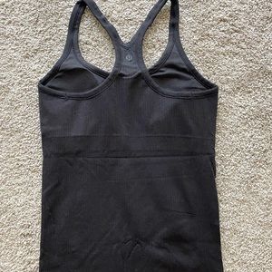 Lululemon workout top